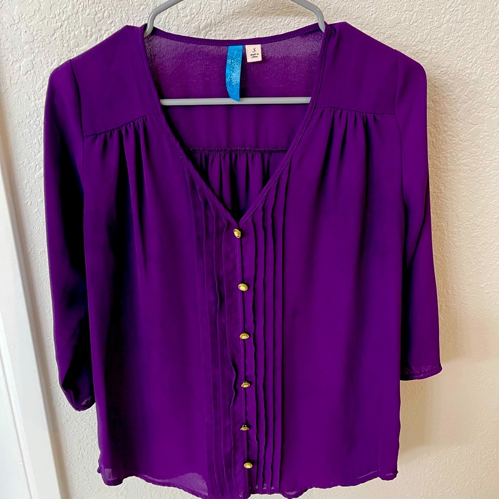 Francesca’s 3/4 Purple Top